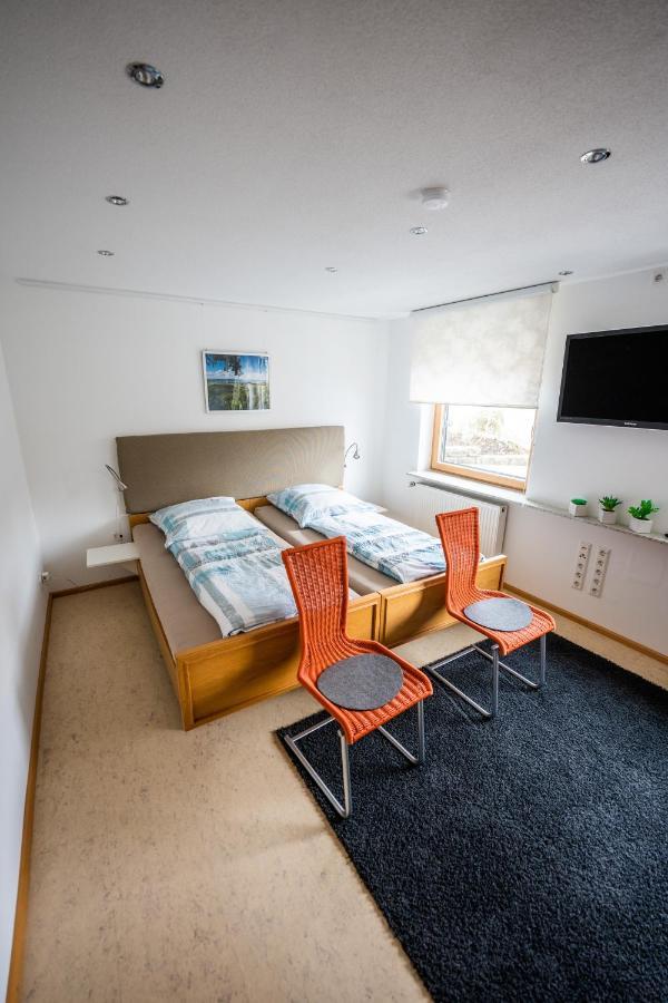 Laendliche 2-Zimmer Wohnung Бад-Дитценбах Экстерьер фото